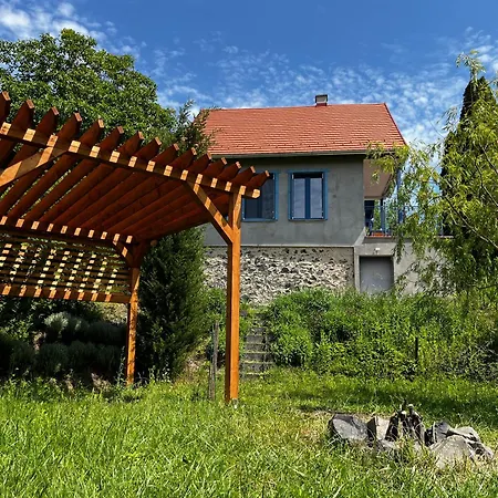 Holiday home Levendulas *